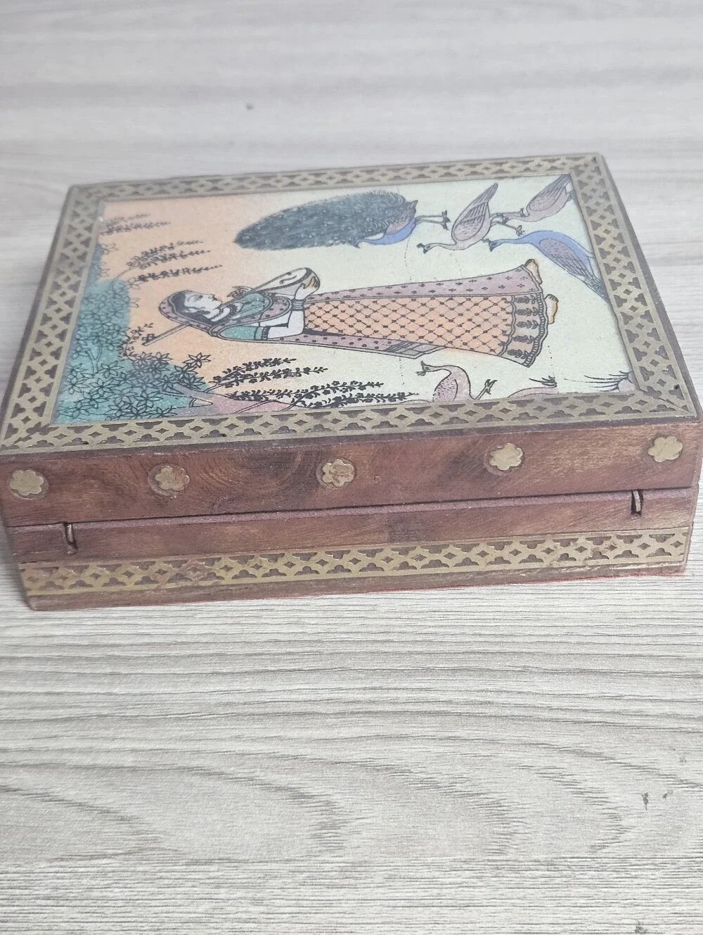Indian Gemstone Painting Wooden Trinket Jewelry Box Peacock Musician 5x4.5